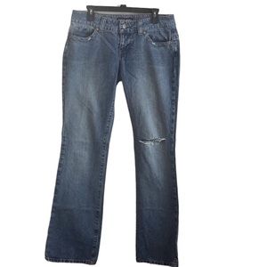 Authentic vintage Guess 32 Jeans - 33” long inseam, bootcut / slight flare